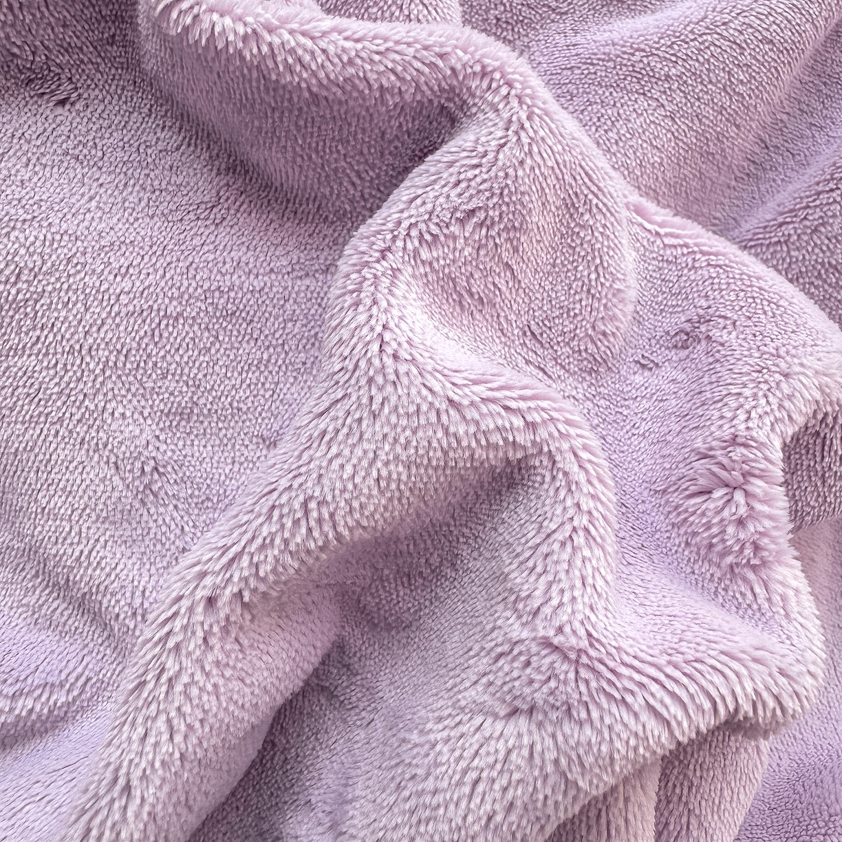 91家纺网 家纺一手货源 找家纺 悦织湾家纺 2025新款9斤重牛奶绒四件套纯色贴布绣人件富贵系列240克重高密保暖轻奢时尚床上用品4件套 黛西-水晶紫