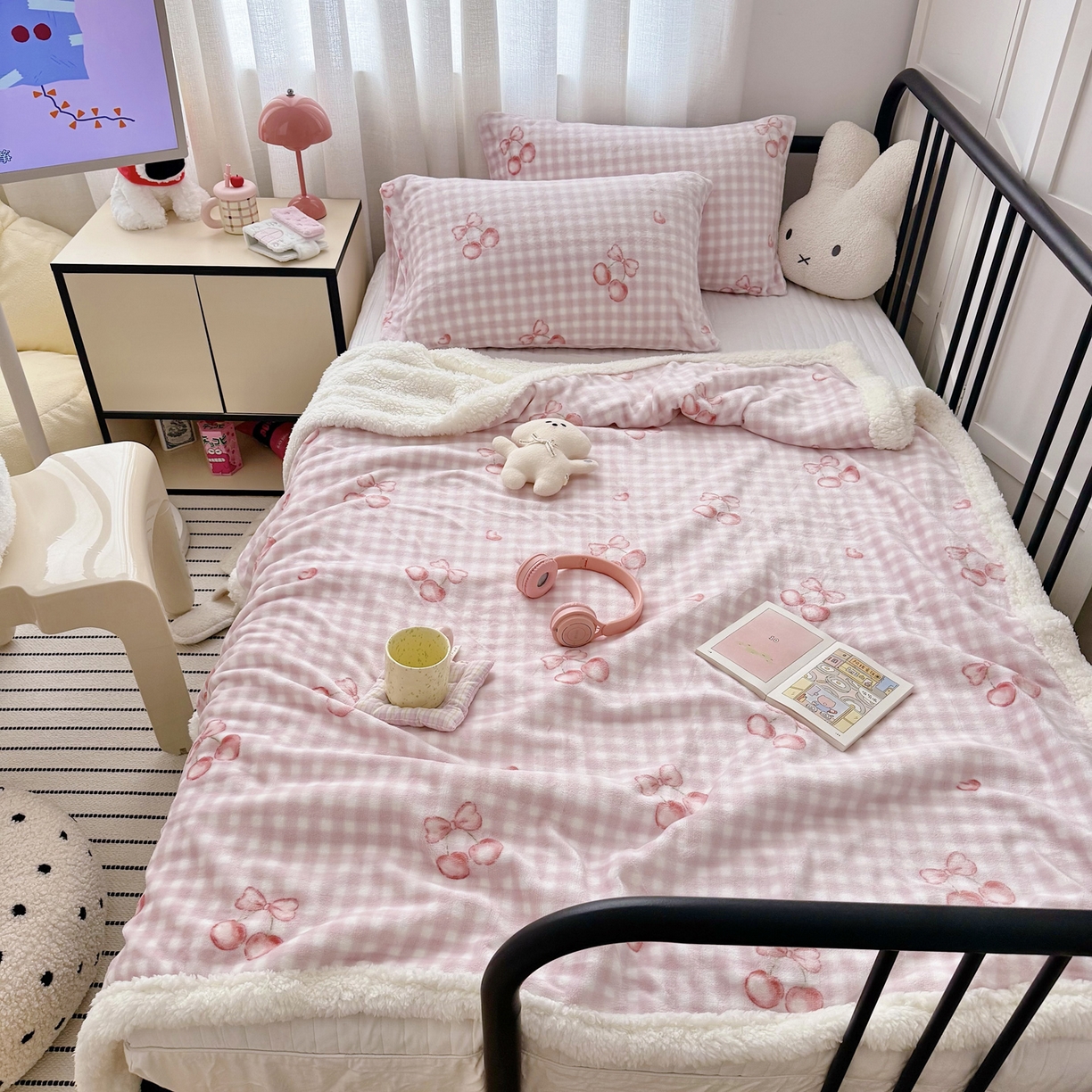 大元 2025新款ins加厚小清新牛奶绒羊羔绒毛毯午睡毯沙发盖毯 小樱桃