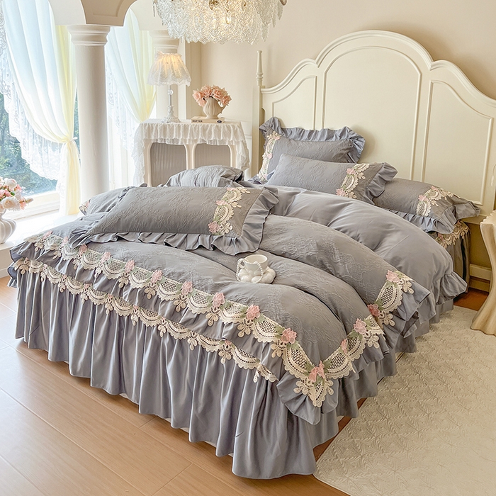 91家纺网 家纺一手货源 找家纺 （总）网红馆（ck家纺） 2025新款水洗真丝蕾丝刺绣床裙四件套-慕尚