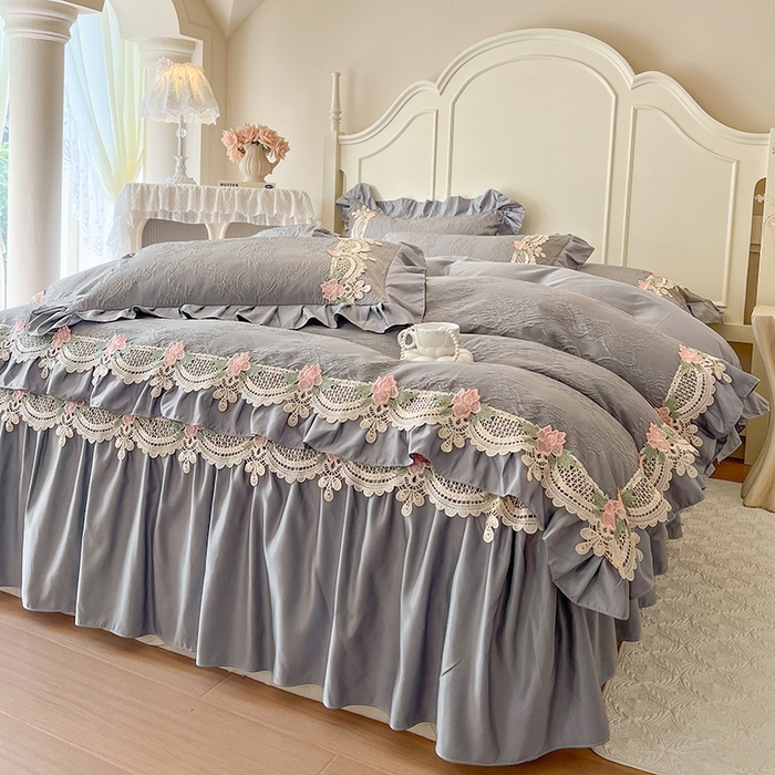 91家纺网 家纺一手货源 找家纺 网红馆（ck家纺） 2025新款水洗真丝蕾丝刺绣床裙四件套-慕尚 工装灰