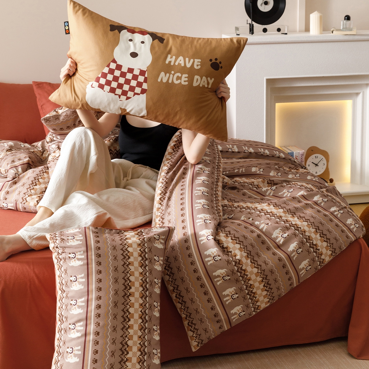 91家纺网 家纺一手货源 找家纺 （总）RYB红黄兰 2025新款费尔岛系全棉纯棉加厚磨毛数码印花四件套