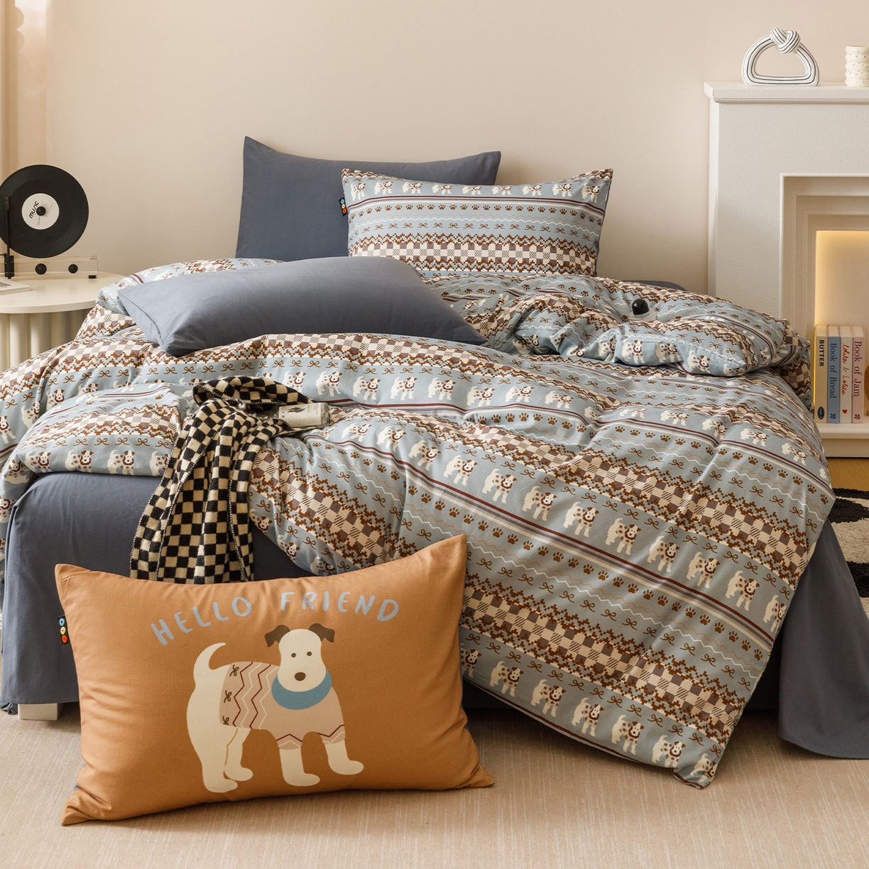 91家纺网 家纺一手货源 找家纺 RYB红黄兰 2025新款费尔岛系全棉纯棉加厚磨毛数码印花四件套 费尔岛小犬蓝