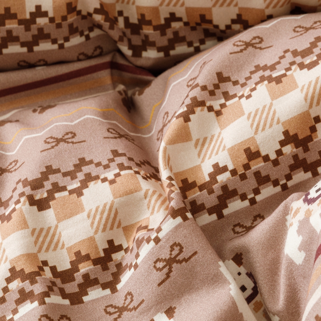 91家纺网 家纺一手货源 找家纺 （总）RYB红黄兰 2025新款费尔岛系全棉纯棉加厚磨毛数码印花四件套