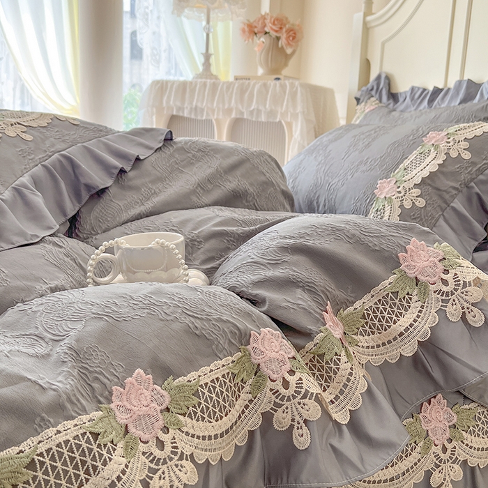 91家纺网 家纺一手货源 找家纺 网红馆（ck家纺） 2025新款水洗真丝蕾丝刺绣床裙四件套-慕尚 工装灰