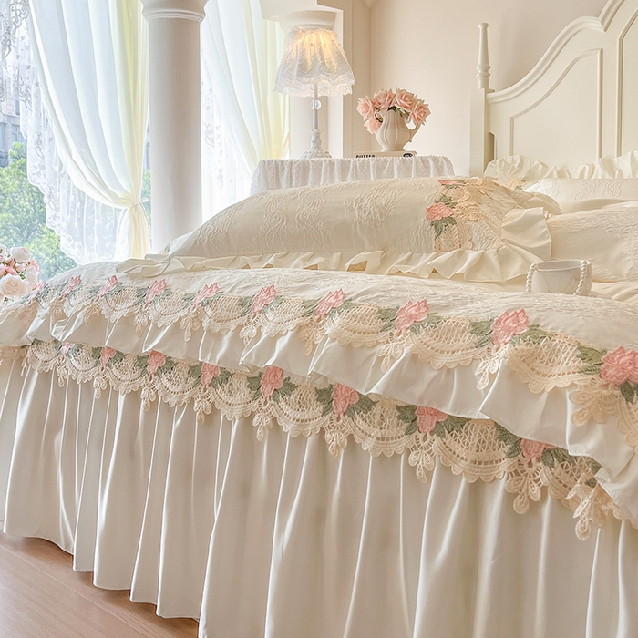 91家纺网 家纺一手货源 找家纺 网红馆（ck家纺） 2025新款水洗真丝蕾丝刺绣床裙四件套-慕尚 米白