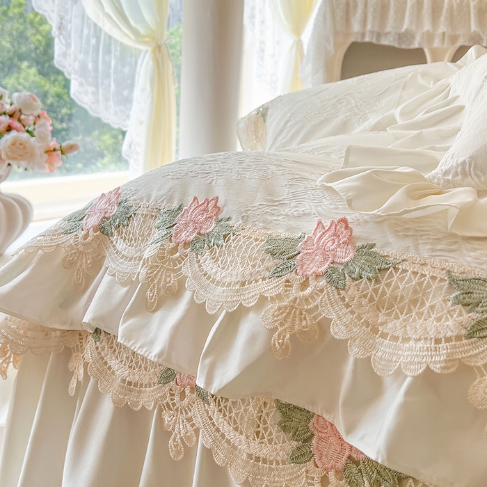 91家纺网 家纺一手货源 找家纺 网红馆（ck家纺） 2025新款水洗真丝蕾丝刺绣床裙四件套-慕尚 米白