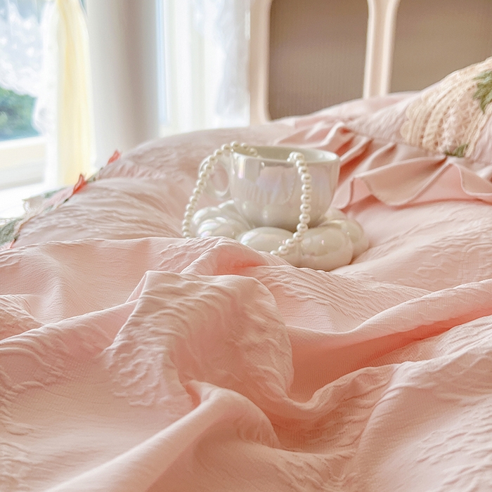 91家纺网 家纺一手货源 找家纺 网红馆（ck家纺） 2025新款水洗真丝蕾丝刺绣床裙四件套-慕尚 嫩粉