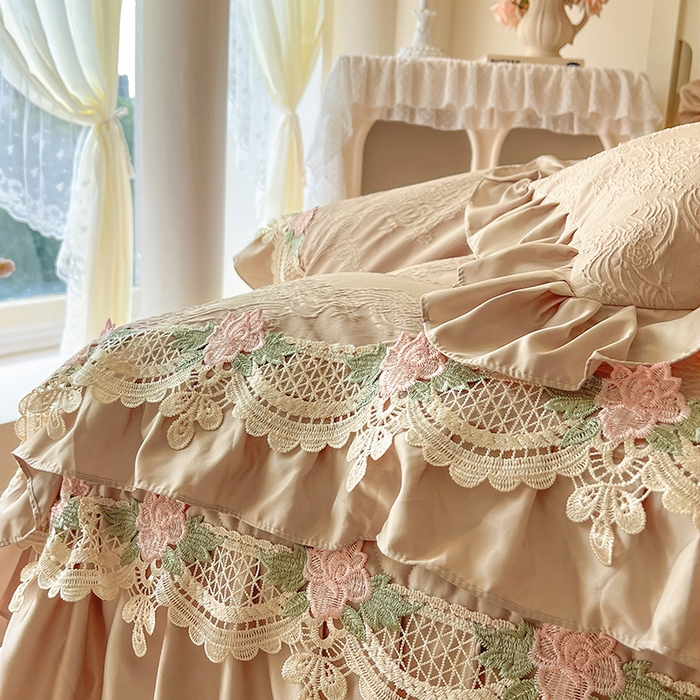 91家纺网 家纺一手货源 找家纺 网红馆（ck家纺） 2025新款水洗真丝蕾丝刺绣床裙四件套-慕尚 香槟