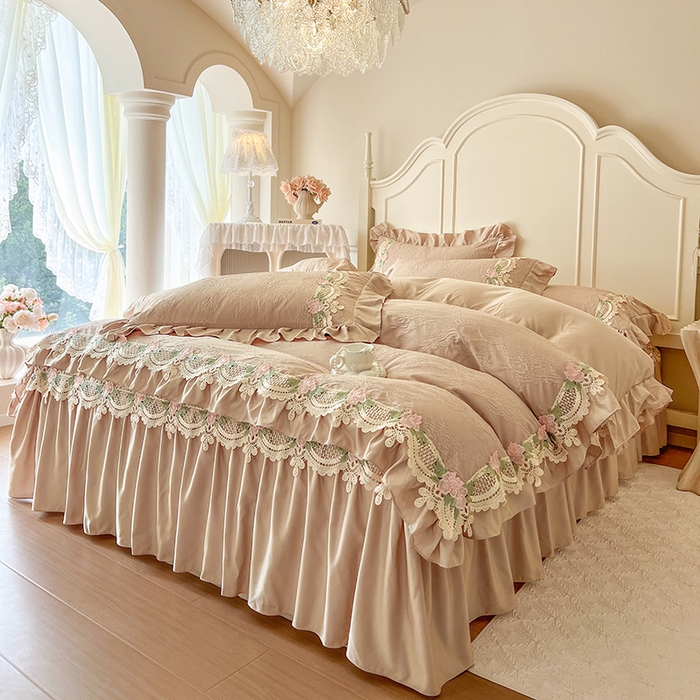 91家纺网 家纺一手货源 找家纺 网红馆（ck家纺） 2025新款水洗真丝蕾丝刺绣床裙四件套-慕尚 香槟