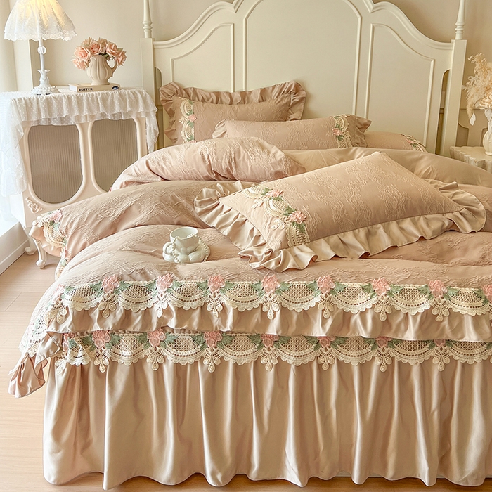 91家纺网 家纺一手货源 找家纺 网红馆（ck家纺） 2025新款水洗真丝蕾丝刺绣床裙四件套-慕尚 香槟