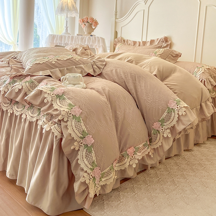 91家纺网 家纺一手货源 找家纺 网红馆（ck家纺） 2025新款水洗真丝蕾丝刺绣床裙四件套-慕尚 香槟