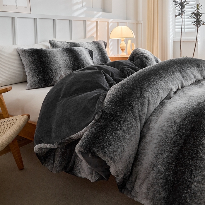 缘生活 2025新款仿兔毛绒渐变四件套 冬季专业产品 颜色简单大气 绒渐变四件套-黑色