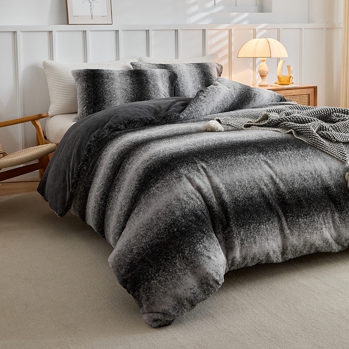 91家纺网 家纺一手货源 找家纺 缘生活 2025新款仿兔毛绒渐变四件套 冬季专业产品 颜色简单大气 绒渐变四件套-黑色