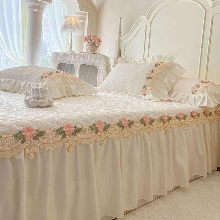 91家纺网 家纺一手货源 找家纺 网红馆（ck家纺） 2025新款水洗真丝蕾丝刺绣床裙系列-慕尚 米白