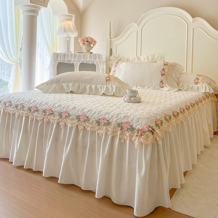 91家纺网 家纺一手货源 找家纺 网红馆（ck家纺） 2025新款水洗真丝蕾丝刺绣床裙系列-慕尚 米白