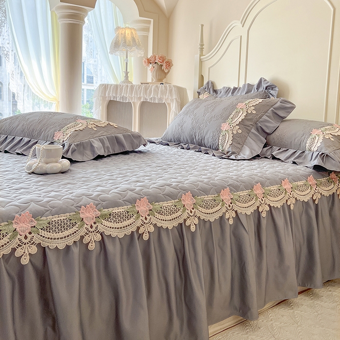 91家纺网 家纺一手货源 找家纺 网红馆（ck家纺） 2025新款水洗真丝蕾丝刺绣床裙系列-慕尚 工装灰