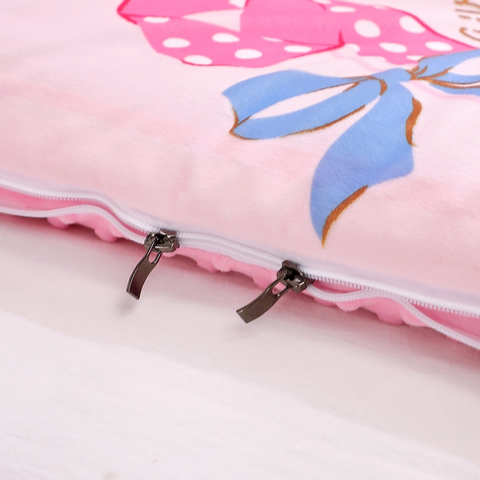 91家纺网 家纺一手货源 找家纺 八零年代 2025新款三丽鸥正版秋冬加厚儿童一体睡袋大宝宝绒防踢被大版卡通懒人被子（含防伪标） 美美KT