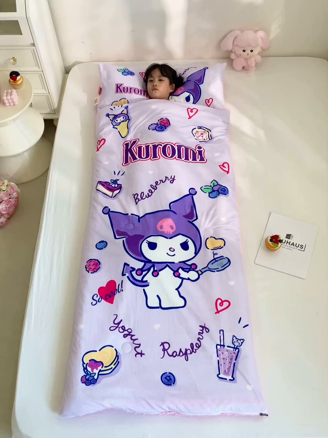 91家纺网 家纺一手货源 找家纺 八零年代 2025新款三丽鸥正版秋冬加厚儿童一体睡袋大宝宝绒防踢被大版卡通懒人被子（含防伪标） 甜甜库洛米