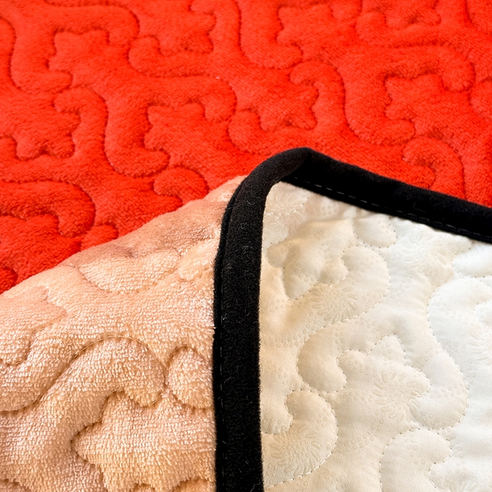 91家纺网 家纺一手货源 找家纺 美达家纺 2025新款高克重牛奶绒夹棉床垫 巴拉巴拉