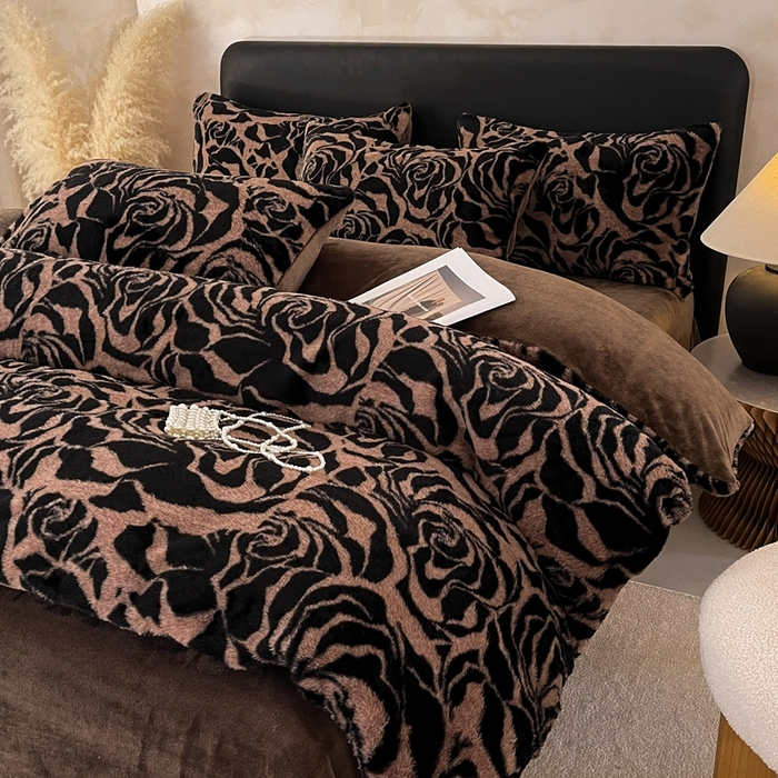 91家纺网 家纺一手货源 找家纺 （总）铠畅家纺 2025新款美拉德风格兔毛绒床单四件套