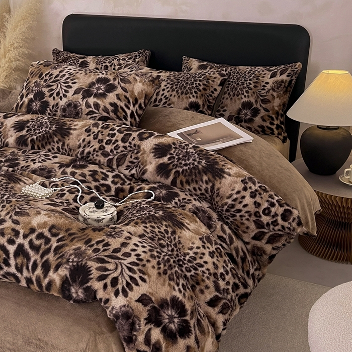 91家纺网 家纺一手货源 找家纺 （总）铠畅家纺 2025新款美拉德风格兔毛绒床单四件套