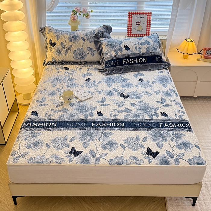 91家纺网 家纺一手货源 找家纺 美达家纺 2025新款高克重牛奶绒夹棉床垫 梦蝶