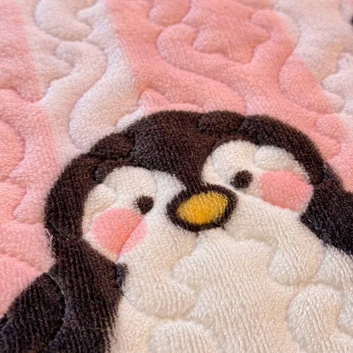 91家纺网 家纺一手货源 找家纺 美达家纺 2025新款高克重牛奶绒夹棉床垫 时来运转