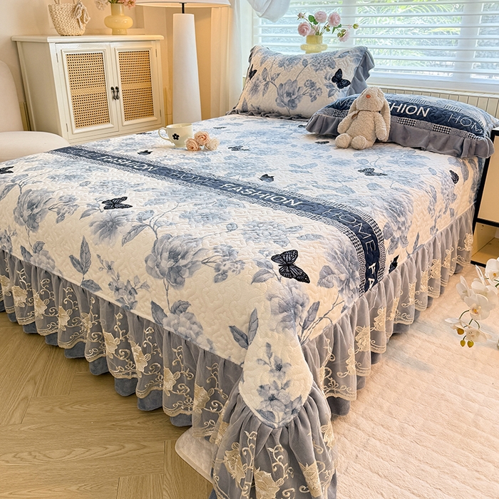 美达家纺 2025新款高克重牛奶绒花边款夹棉床盖三件套 梦蝶