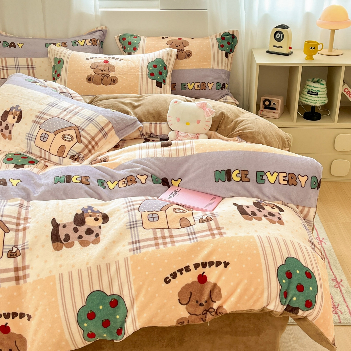 91家纺网 家纺一手货源 找家纺 沐慕 2025新款高克重牛奶绒四件套 牛奶绒-卡其块块狗