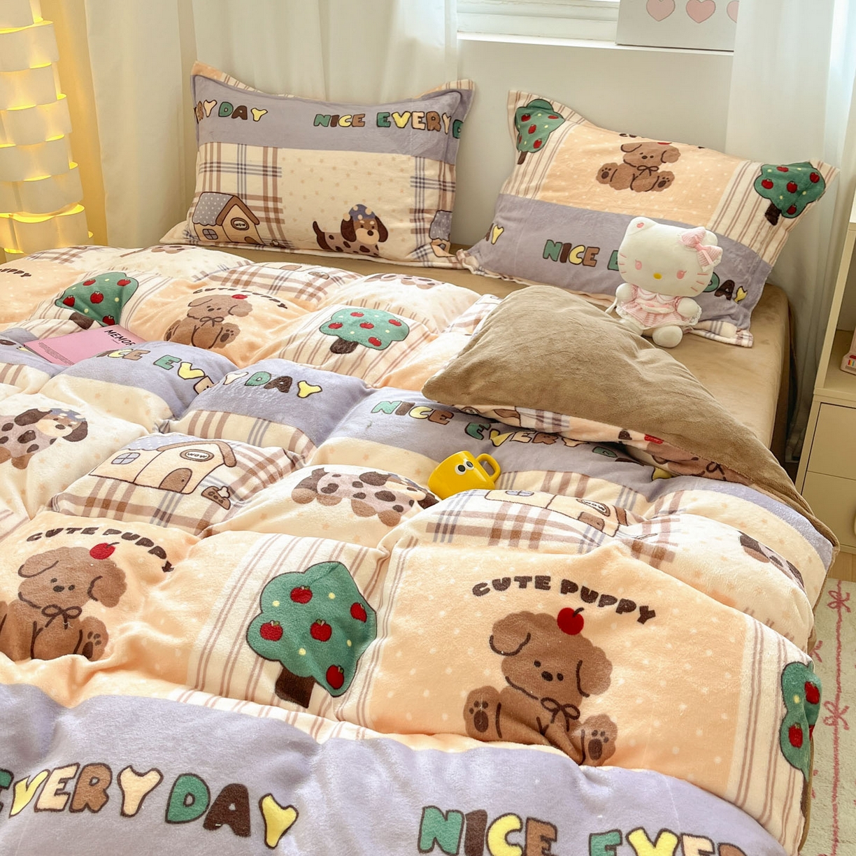 91家纺网 家纺一手货源 找家纺 沐慕 2025新款高克重牛奶绒四件套 牛奶绒-卡其块块狗