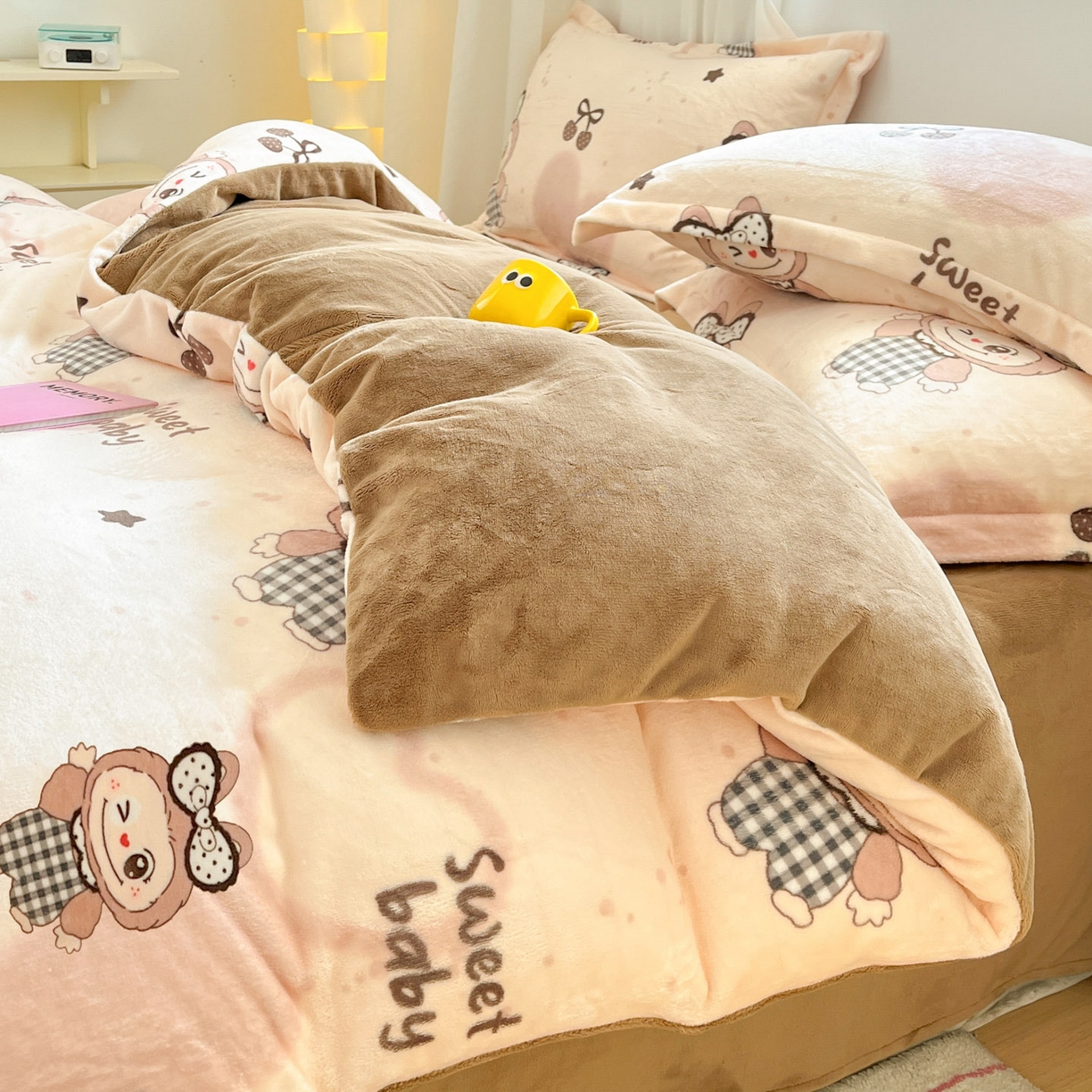 91家纺网 家纺一手货源 找家纺 沐慕 2025新款高克重牛奶绒四件套 牛奶绒-可爱布布