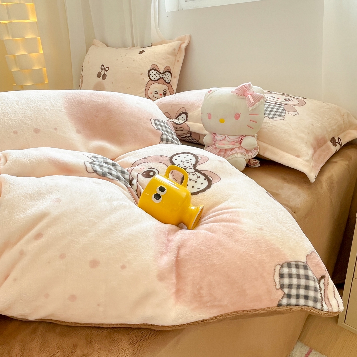 91家纺网 家纺一手货源 找家纺 沐慕 2025新款高克重牛奶绒四件套 牛奶绒-可爱布布