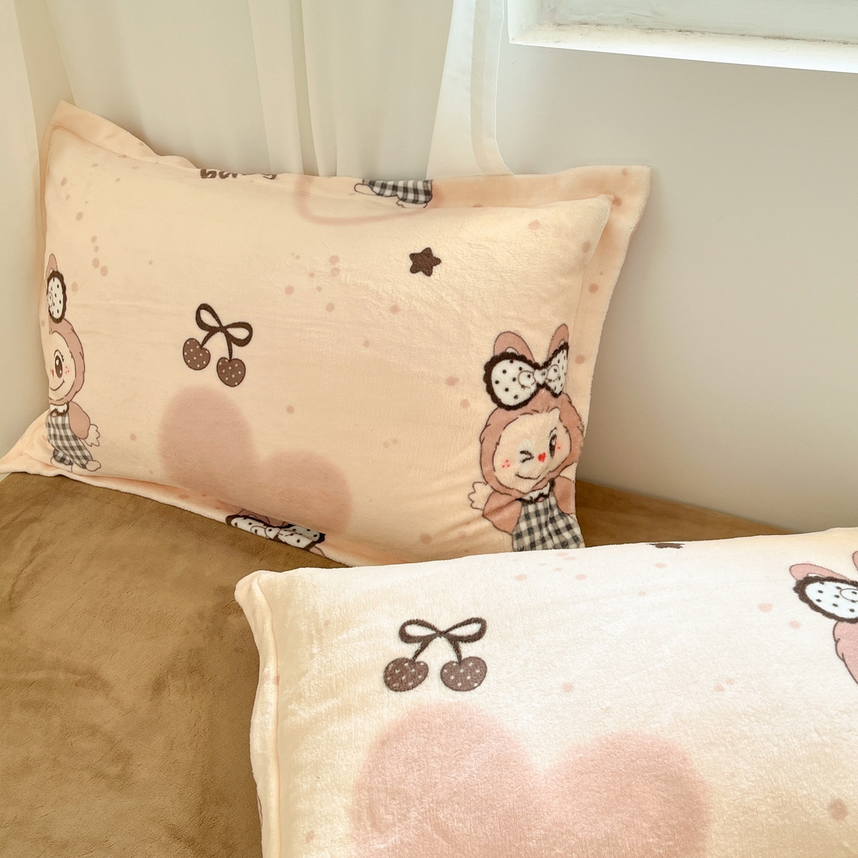 91家纺网 家纺一手货源 找家纺 沐慕 2025新款高克重牛奶绒四件套 牛奶绒-可爱布布