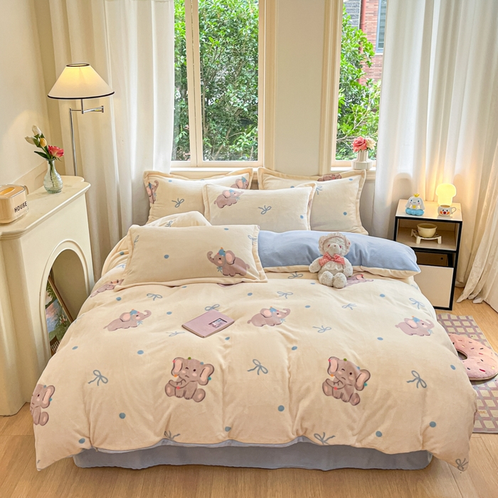 91家纺网 家纺一手货源 找家纺 沐慕 2025新款高克重牛奶绒四件套 牛奶绒-可爱小象