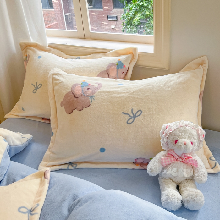 91家纺网 家纺一手货源 找家纺 沐慕 2025新款高克重牛奶绒四件套 牛奶绒-可爱小象