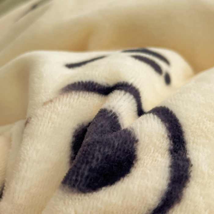 91家纺网 家纺一手货源 找家纺 沐慕 2025新款高克重牛奶绒四件套 牛奶绒-绿色爱心兔