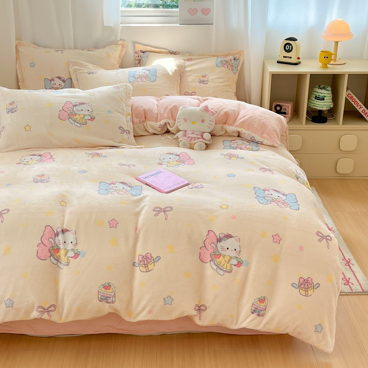 91家纺网 家纺一手货源 找家纺 沐慕 2025新款高克重牛奶绒四件套 牛奶绒-猫咪仙子