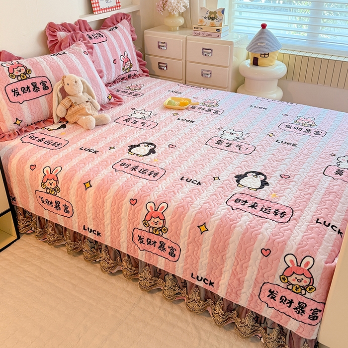 91家纺网 家纺一手货源 找家纺 美达家纺 2025新款牛奶绒榻榻米单床盖床盖单件单品床盖（支持定制，定制款不退不换） 时来运转