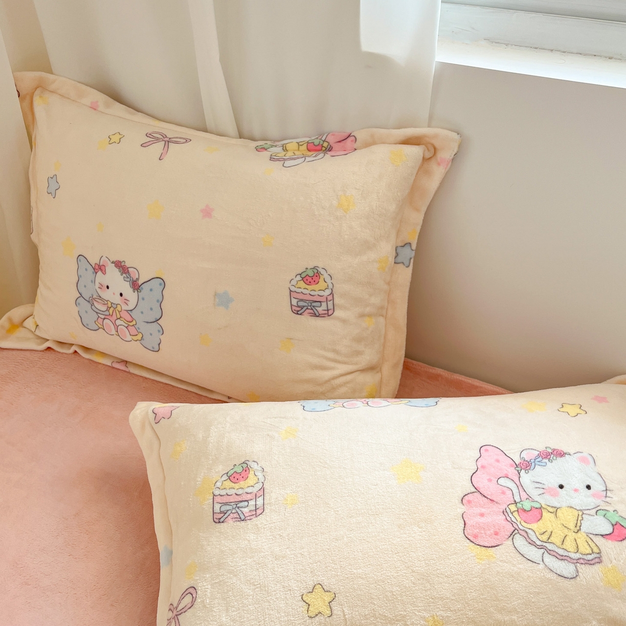 91家纺网 家纺一手货源 找家纺 沐慕 2025新款高克重牛奶绒四件套 牛奶绒-猫咪仙子