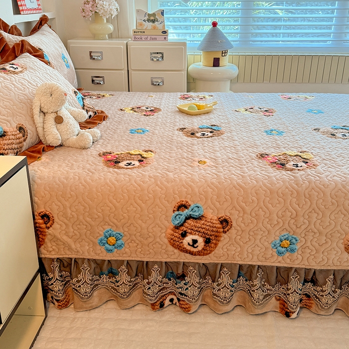 91家纺网 家纺一手货源 找家纺 美达家纺 2025新款牛奶绒榻榻米单床盖床盖单件单品床盖（支持定制，定制款不退不换） 针织熊