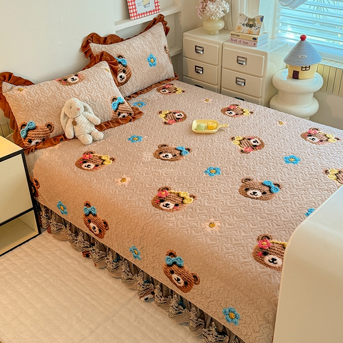 91家纺网 家纺一手货源 找家纺 美达家纺 2025新款牛奶绒榻榻米单床盖床盖单件单品床盖（支持定制，定制款不退不换） 针织熊