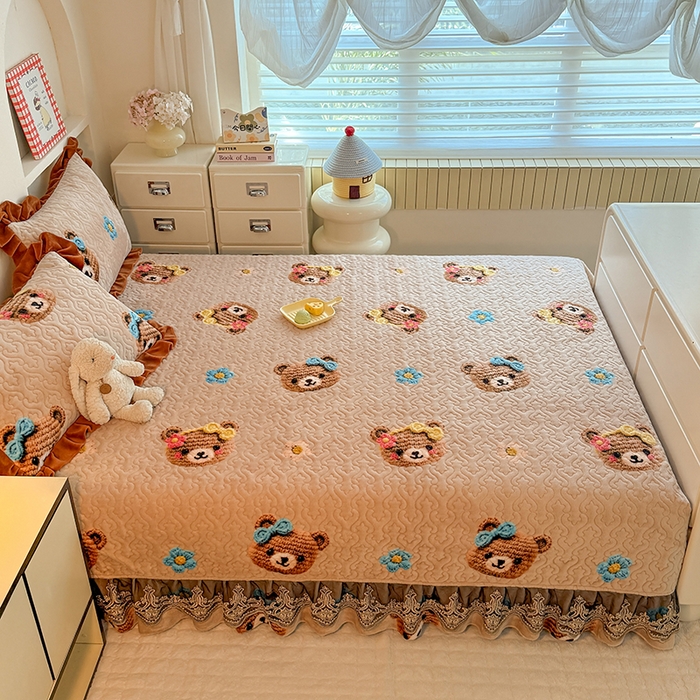 91家纺网 家纺一手货源 找家纺 美达家纺 2025新款牛奶绒榻榻米单床盖床盖单件单品床盖（支持定制，定制款不退不换） 针织熊