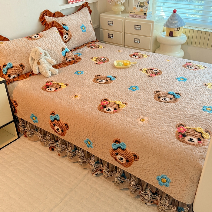 91家纺网 家纺一手货源 找家纺 美达家纺 2025新款牛奶绒榻榻米单床盖床盖单件单品床盖（支持定制，定制款不退不换） 针织熊