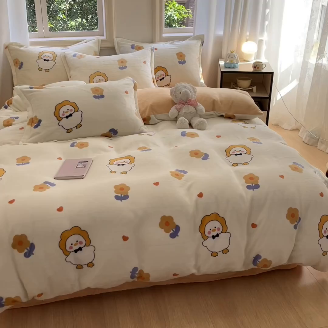 91家纺网 家纺一手货源 找家纺 沐慕 2025新款高克重牛奶绒四件套 牛奶绒-萌萌鸭