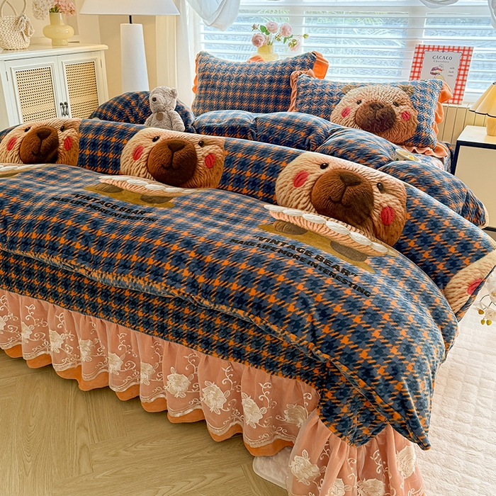 91家纺网 家纺一手货源 找家纺 （总）美达家纺 2025新款卡通牛奶绒印花床盖四件套