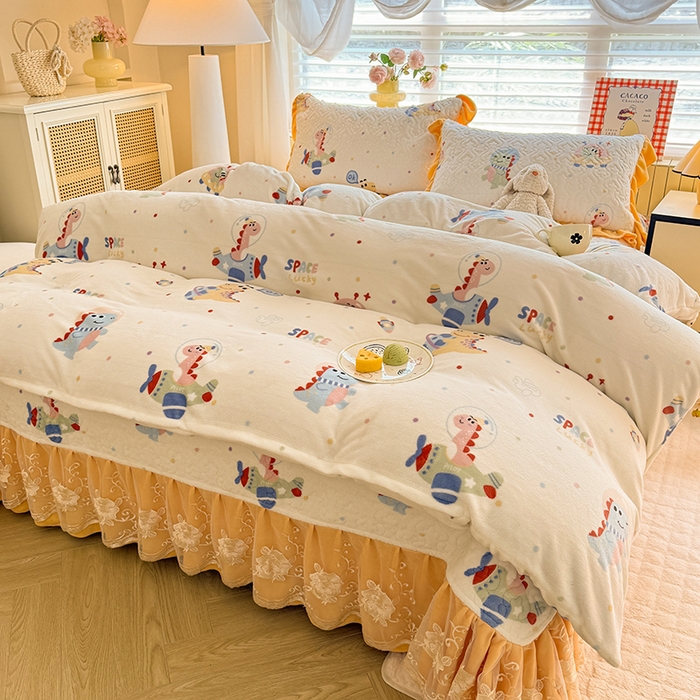 91家纺网 家纺一手货源 找家纺 （总）美达家纺 2025新款卡通牛奶绒印花床盖四件套