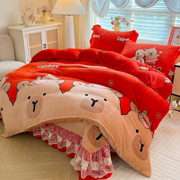 91家纺网 家纺一手货源 找家纺 美达家纺 2025新款卡通牛奶绒印花床盖四件套 巴拉巴拉