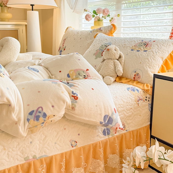 91家纺网 家纺一手货源 找家纺 美达家纺 2025新款卡通牛奶绒印花床盖四件套 恐龙星球