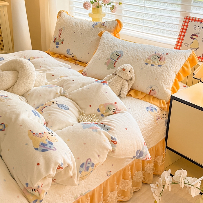 91家纺网 家纺一手货源 找家纺 美达家纺 2025新款卡通牛奶绒印花床盖四件套 恐龙星球