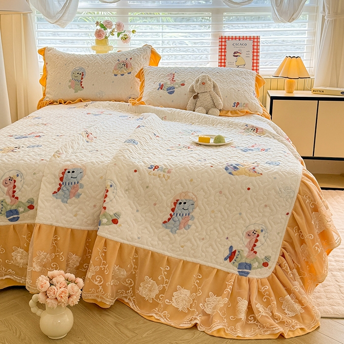 91家纺网 家纺一手货源 找家纺 美达家纺 2025新款卡通牛奶绒印花床盖四件套 恐龙星球